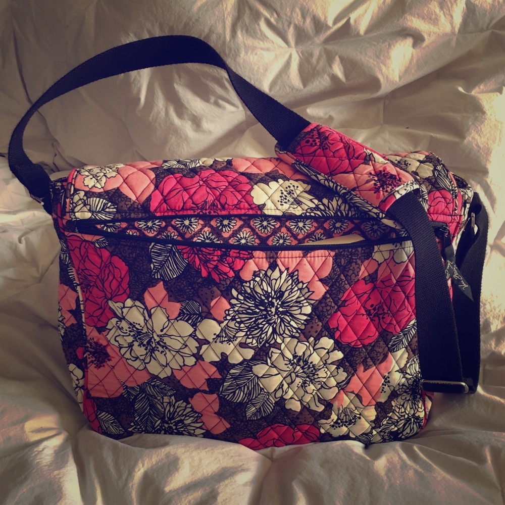 Vera Bradley Messenger Bag in Mocha Rouge print